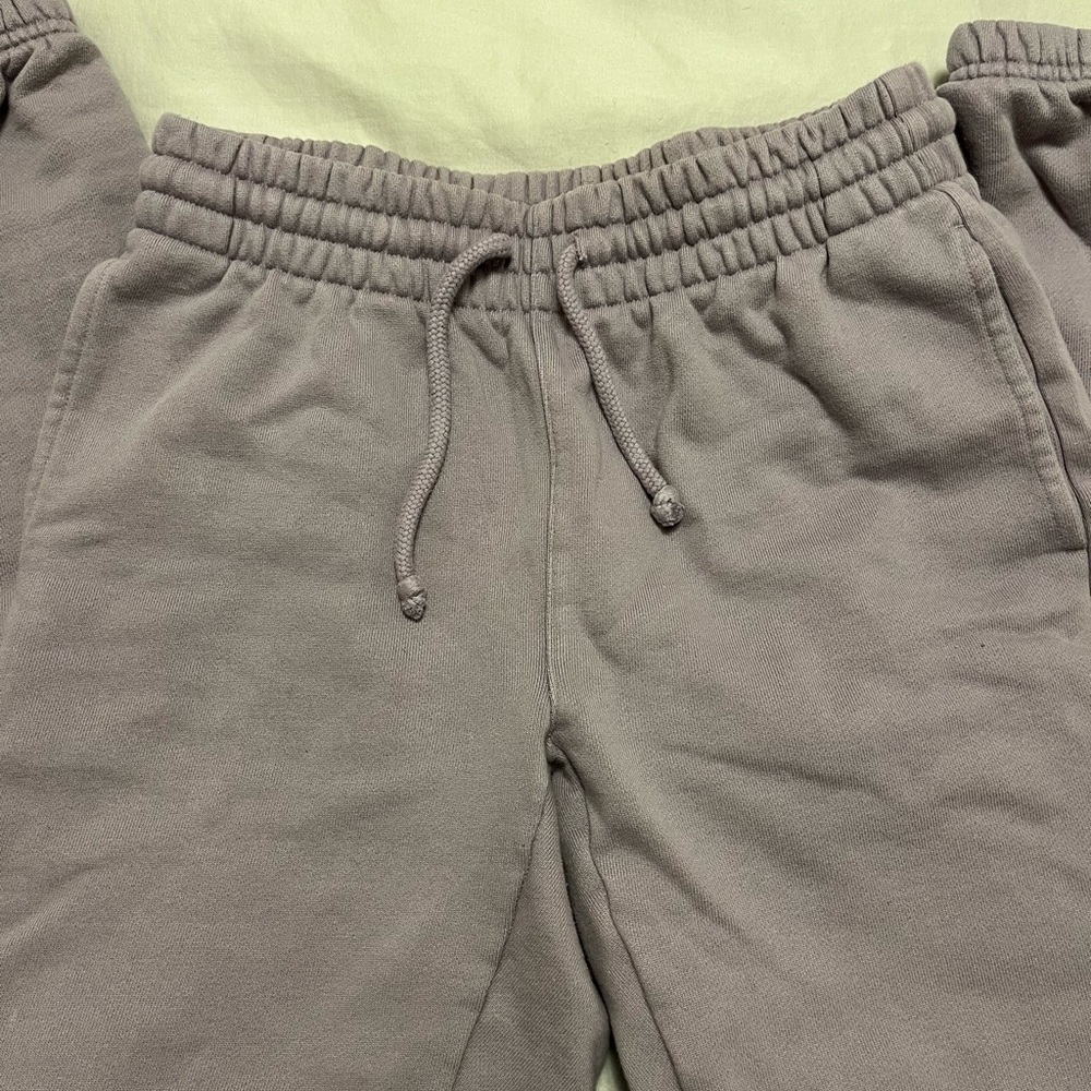 TNA Aritzia Cozy Mid-rise Fleece Purple Boyfriend Sweatpant Jogger - Picture 4 of 7